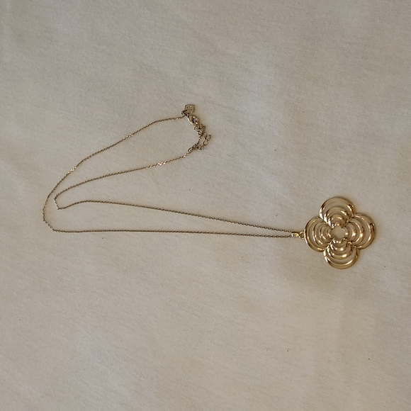 Banana Republic Jewelry - Beautiful Banana Republic Necklace